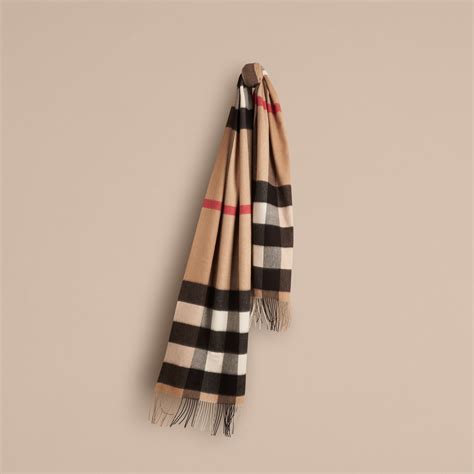 burberry scarf hong kong